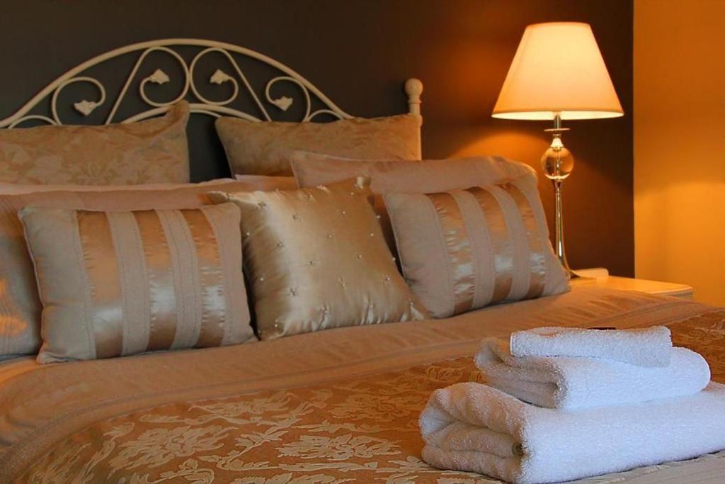 Отель Cambridge Coach House Экстерьер фото